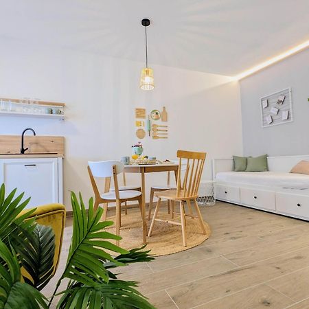 Apartments Gin & Tonic سبليت المظهر الخارجي الصورة